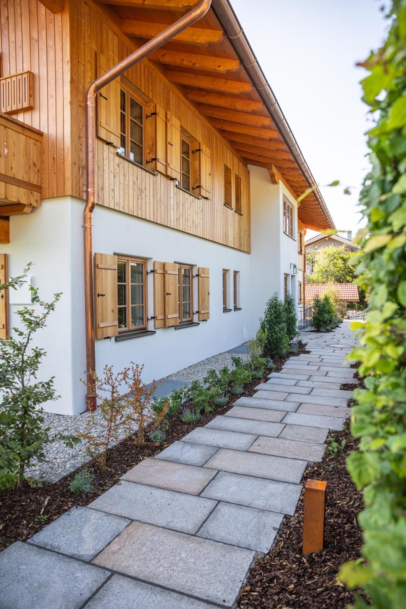 Graf Chiemo Suites - Direkt Am Chiemsee Mit Separatem Seezugang Chieming Dış mekan fotoğraf