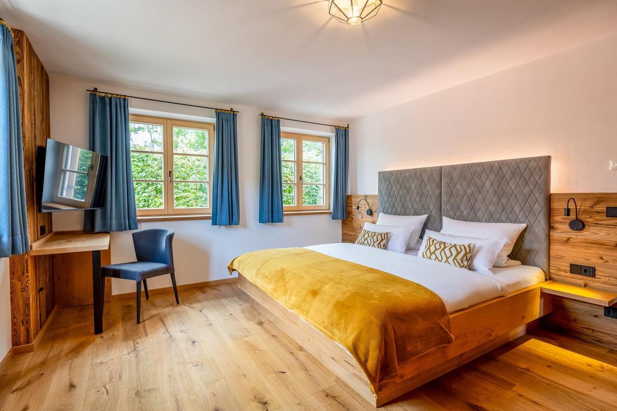 Graf Chiemo Suites - Direkt Am Chiemsee Mit Separatem Seezugang Chieming Dış mekan fotoğraf