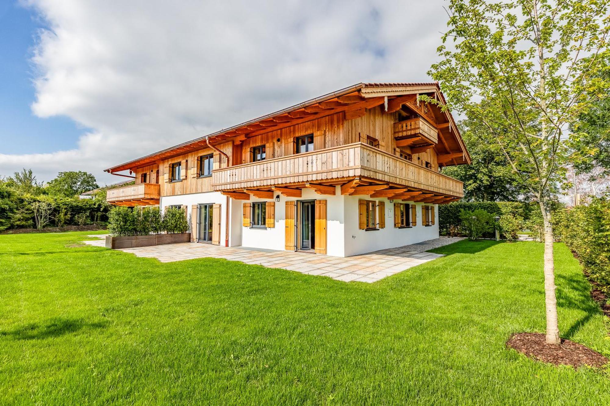 Graf Chiemo Suites - Direkt Am Chiemsee Mit Separatem Seezugang Chieming Dış mekan fotoğraf
