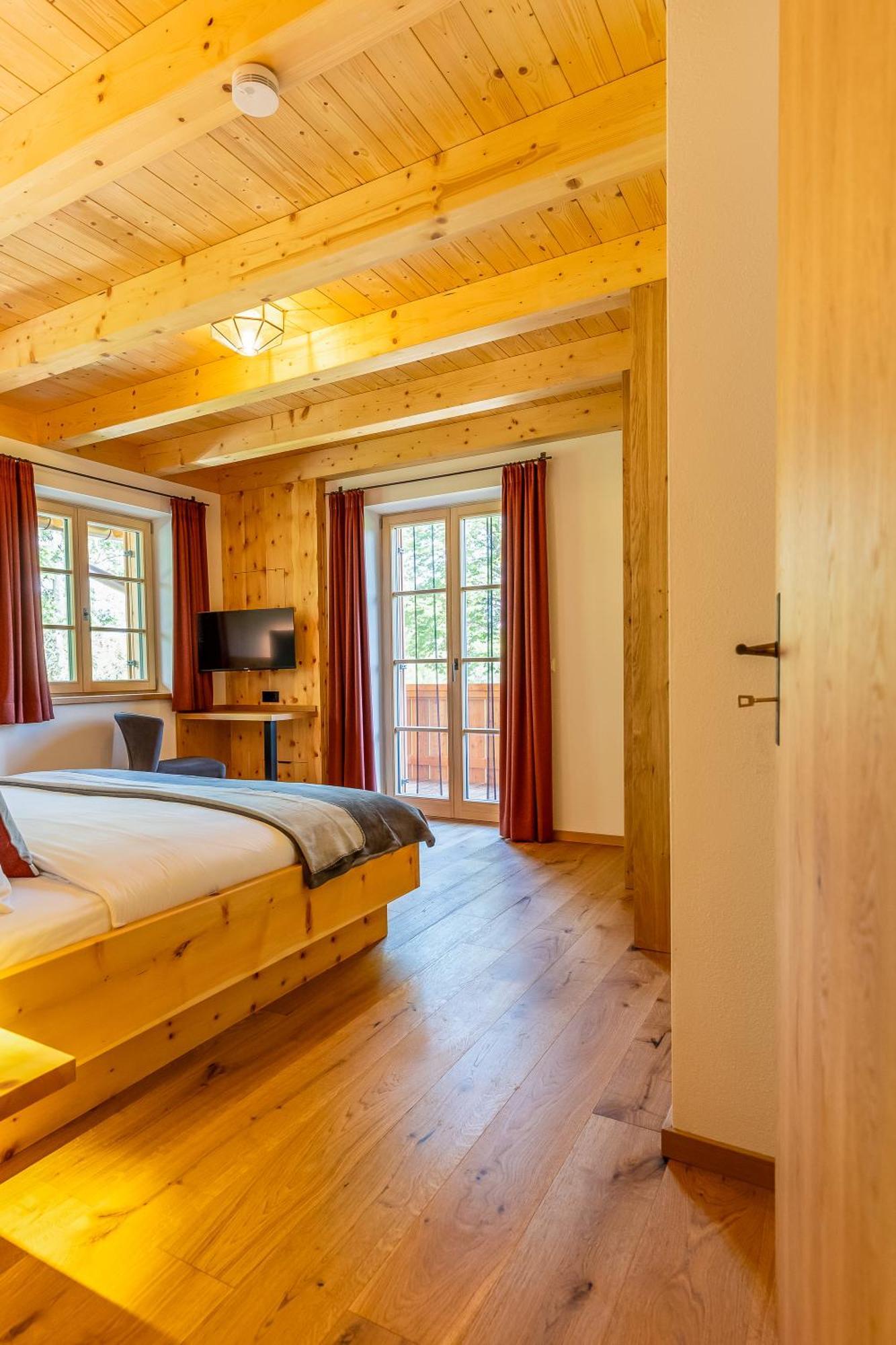 Graf Chiemo Suites - Direkt Am Chiemsee Mit Separatem Seezugang Chieming Dış mekan fotoğraf