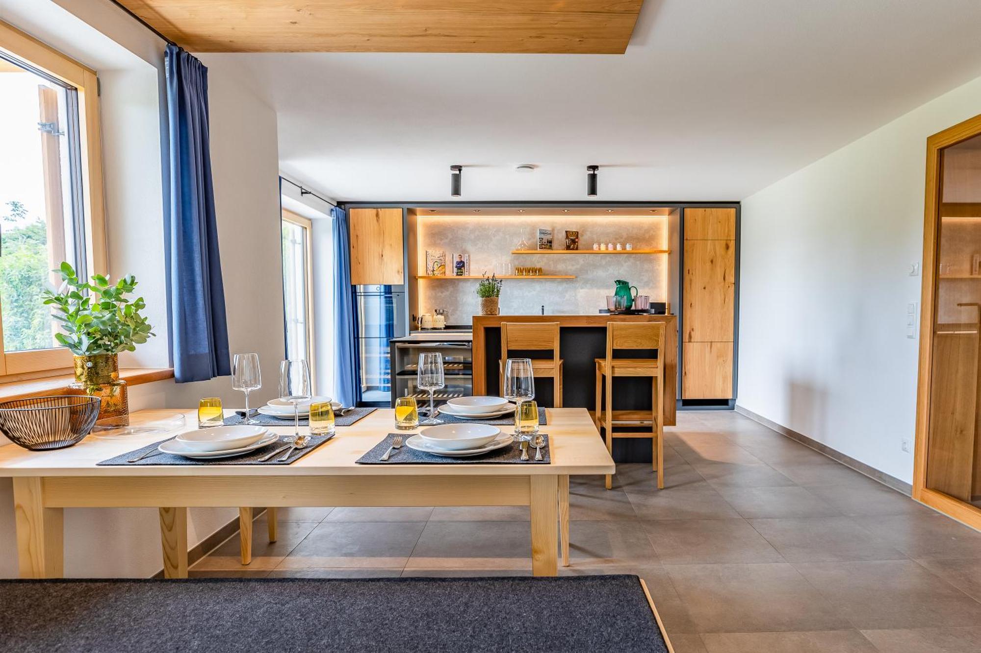 Graf Chiemo Suites - Direkt Am Chiemsee Mit Separatem Seezugang Chieming Dış mekan fotoğraf